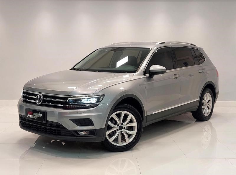 //www.autoline.com.br/carro/volkswagen/tiguan-allspace-14-250-tsi-comfortline-16v-flex-4p-turbo-dsg/2020/curitiba-pr/24451807