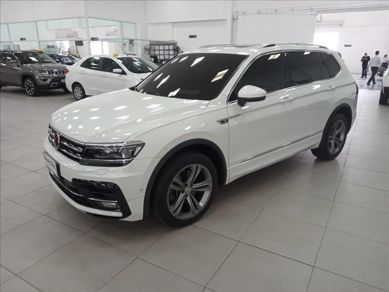 //www.autoline.com.br/carro/volkswagen/tiguan-allspace-20-350-tsi-r-line-16v-gasolina-4p-4x4-turbo-a/2019/sao-paulo-sp/24518321