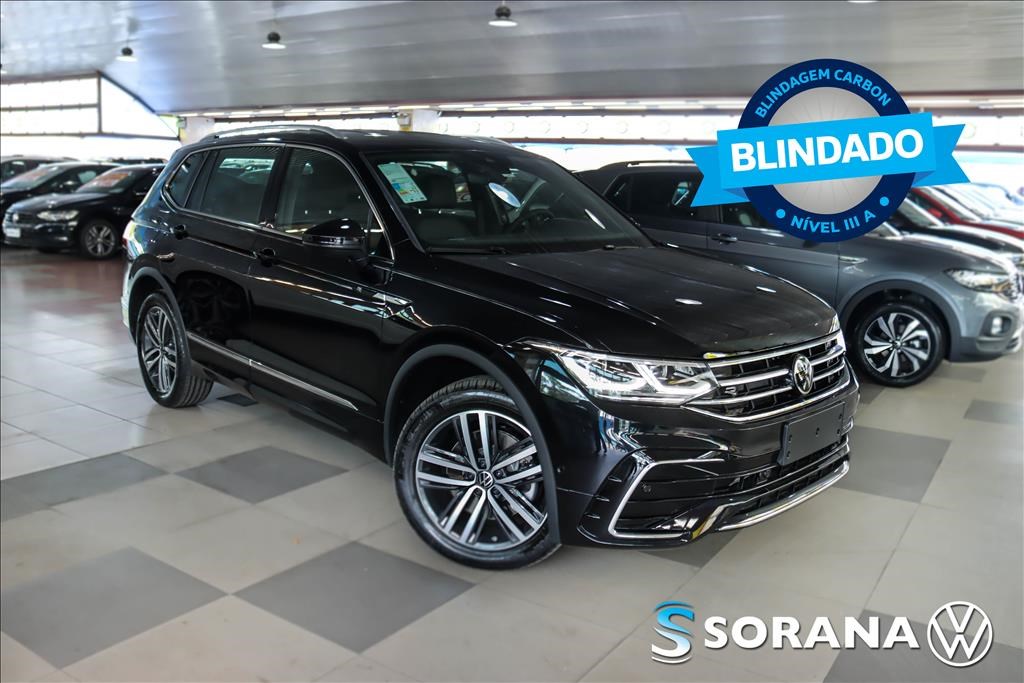 //www.autoline.com.br/carro/volkswagen/tiguan-allspace-20-300-tsi-r-line-16v-gasolina-4p-turbo-autom/2024/sao-paulo-sp/24699655