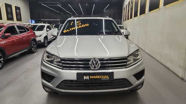 //www.autoline.com.br/carro/volkswagen/touareg-36-v6-fsi-24v-gasolina-4p-4x4-automatico/2015/niteroi-rj/25017075