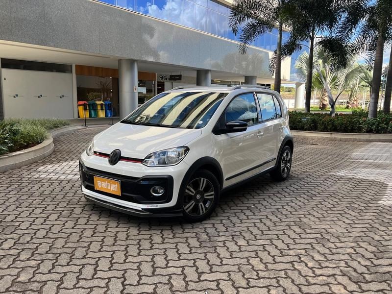 //www.autoline.com.br/carro/volkswagen/up-10-move-12v-flex-4p-manual/2019/brasilia-df/23682216