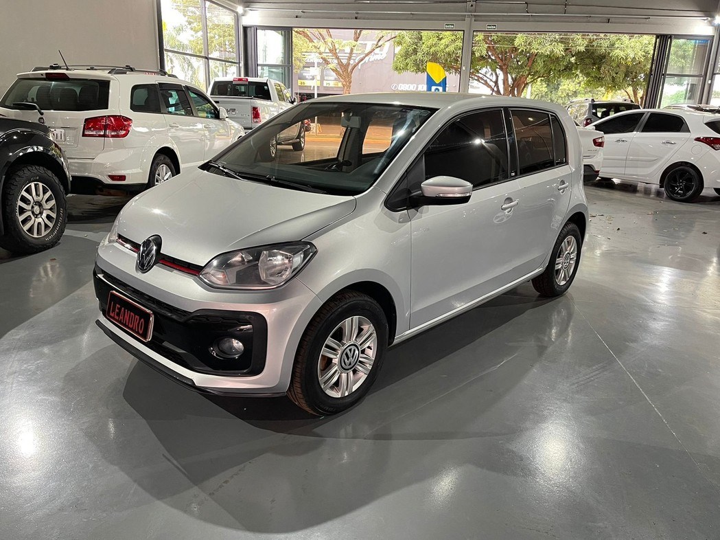 //www.autoline.com.br/carro/volkswagen/up-10-tsi-move-12v-flex-4p-turbo-manual/2018/dourados-ms/24131095