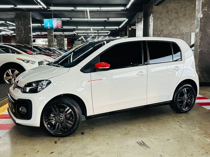 //www.autoline.com.br/carro/volkswagen/up-10-tsi-pepper-12v-flex-4p-turbo-manual/2018/caxias-do-sul-rs/24351545