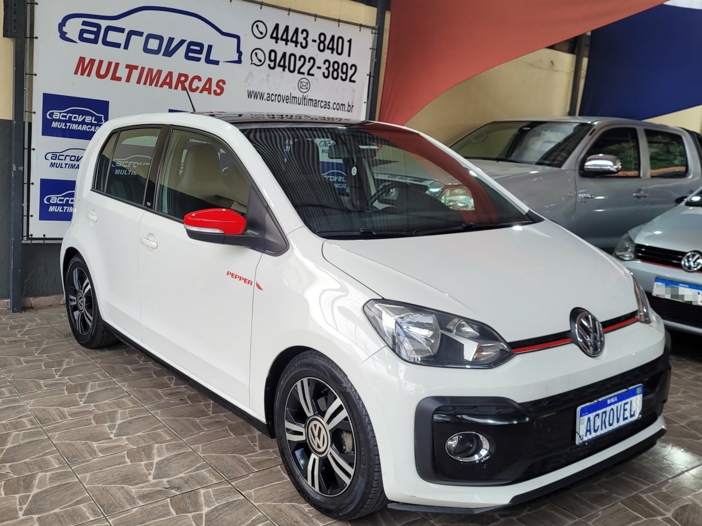 //www.autoline.com.br/carro/volkswagen/up-10-tsi-pepper-12v-flex-4p-turbo-manual/2019/franco-da-rocha-sp/24415767