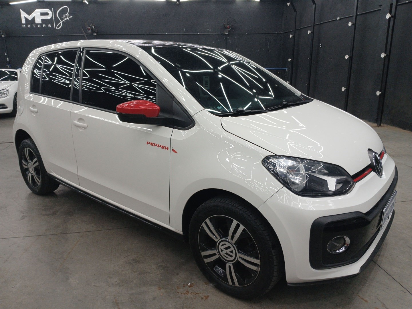//www.autoline.com.br/carro/volkswagen/up-10-tsi-pepper-12v-flex-4p-turbo-manual/2019/belo-horizonte-mg/24669089