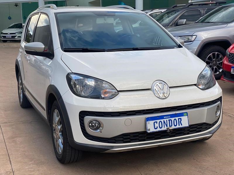 //www.autoline.com.br/carro/volkswagen/up-10-move-12v-flex-4p-manual/2017/brasilia-df/24902751