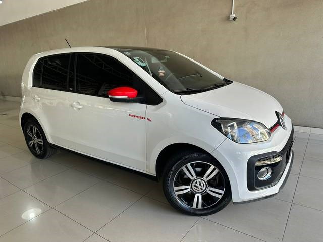 //www.autoline.com.br/carro/volkswagen/up-10-tsi-pepper-12v-flex-4p-turbo-manual/2019/goiania-go/25030259