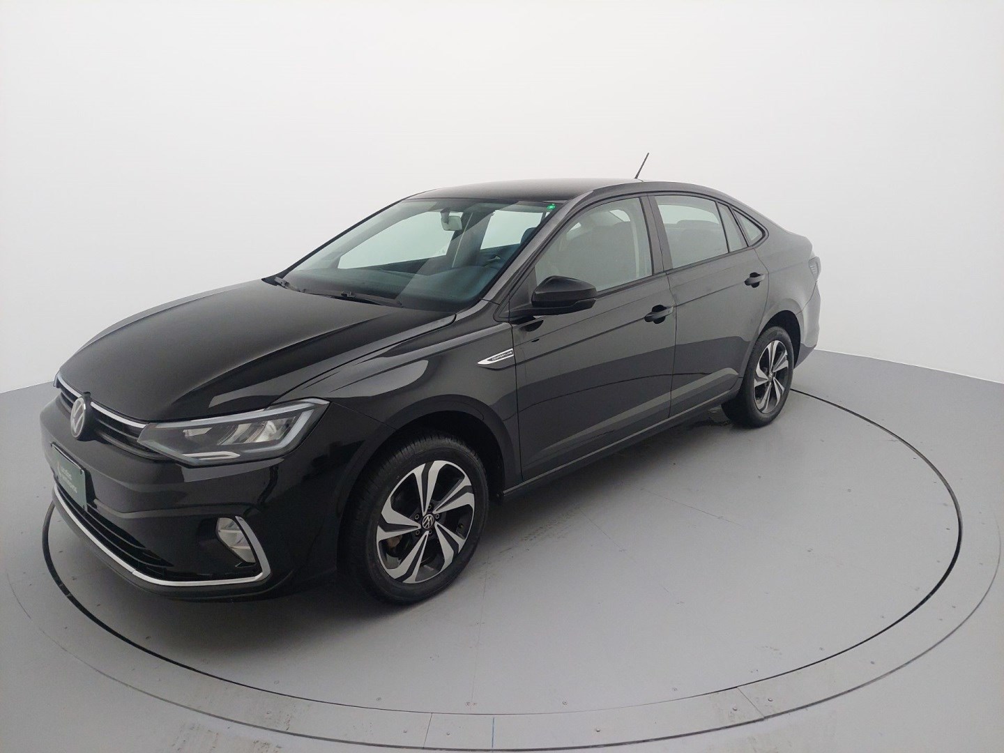 //www.autoline.com.br/carro/volkswagen/virtus-10-200-tsi-comfortline-12v-flex-4p-turbo-auto/2023/sao-paulo-sp/25020330