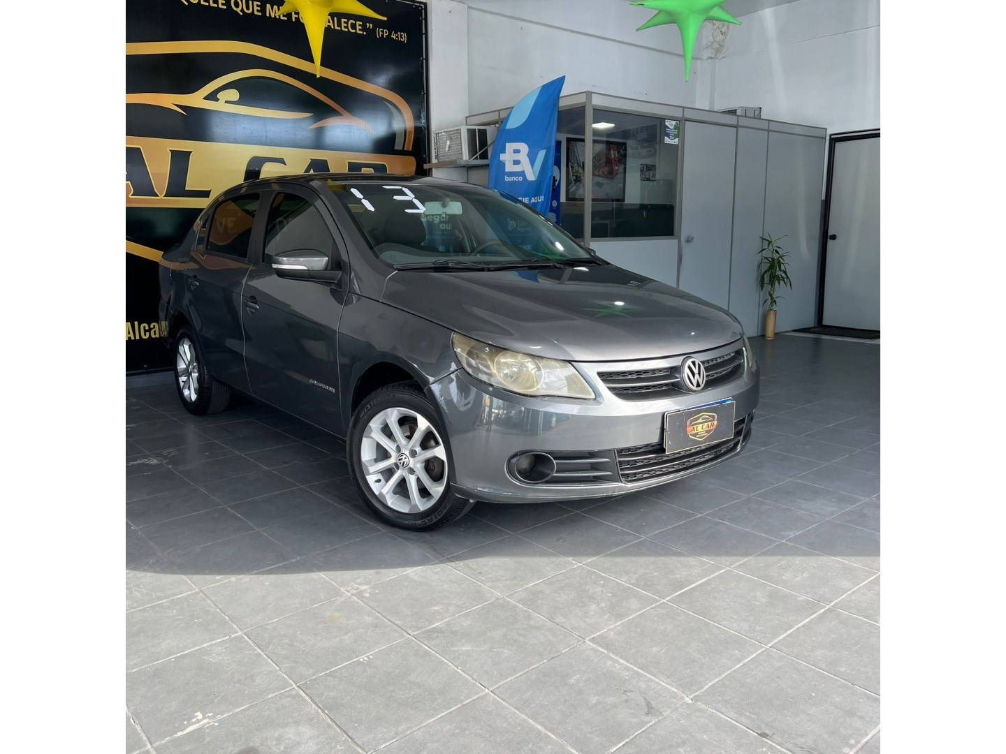 //www.autoline.com.br/carro/volkswagen/voyage-16-comfortline-8v-flex-4p-manual/2013/rio-de-janeiro-rj/23591088