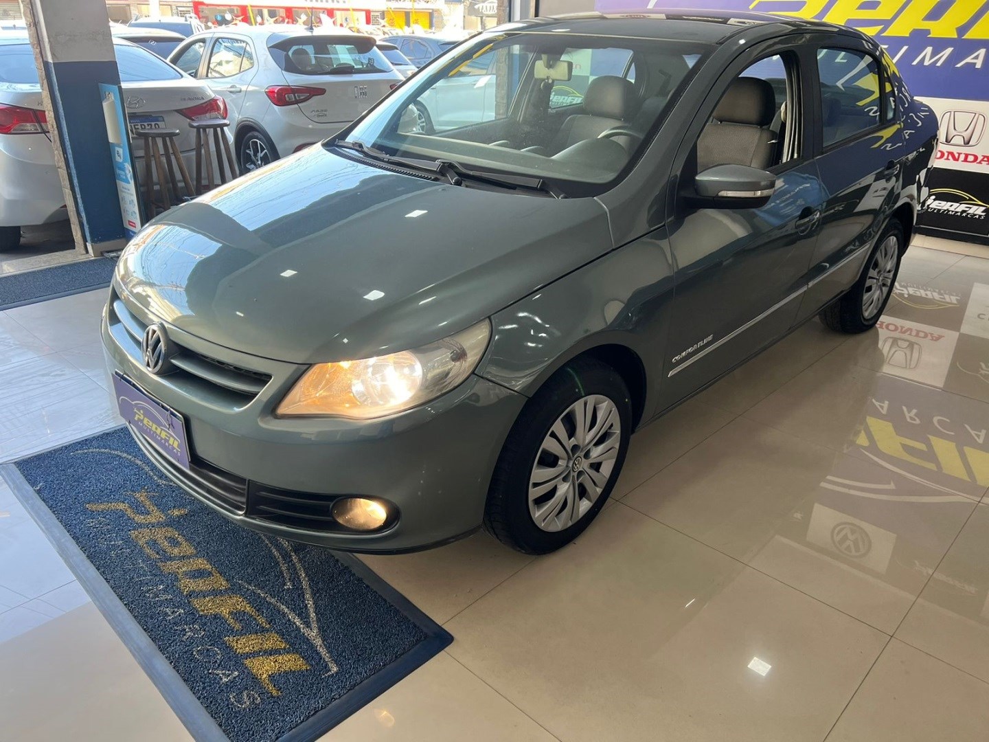 //www.autoline.com.br/carro/volkswagen/voyage-16-comfortline-8v-flex-4p-manual/2011/rio-de-janeiro-rj/24203041