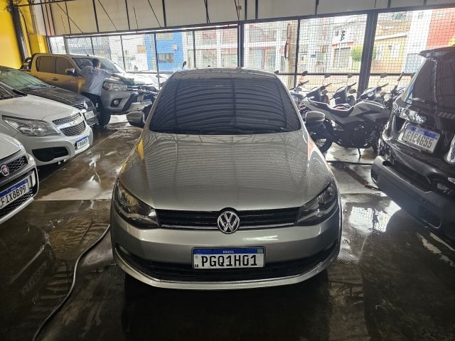 //www.autoline.com.br/carro/volkswagen/voyage-16-highline-8v-flex-4p-i-motion/2014/rio-claro-sp/24287912