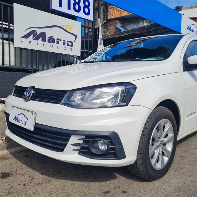 //www.autoline.com.br/carro/volkswagen/voyage-16-comfortline-8v-flex-4p-i-motion/2017/salvador-ba/24687493
