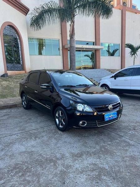 //www.autoline.com.br/carro/volkswagen/voyage-16-comfortline-8v-flex-4p-manual/2012/araxa-mg/24704434