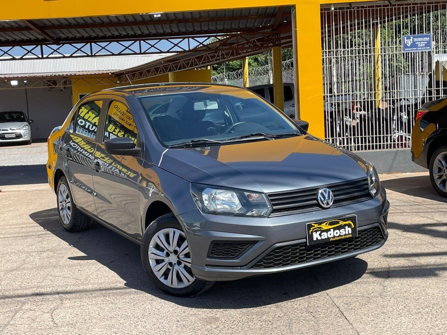 //www.autoline.com.br/carro/volkswagen/voyage-16-16v-flex-4p-automatico/2022/cuiaba-mt/24707121