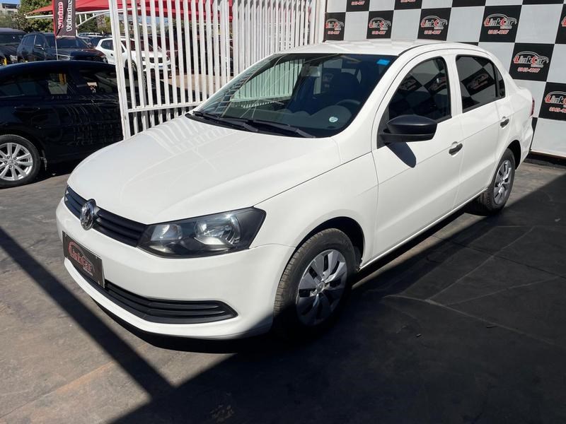 //www.autoline.com.br/carro/volkswagen/voyage-10-tec-8v-flex-4p-manual/2014/brasilia-df/24725139
