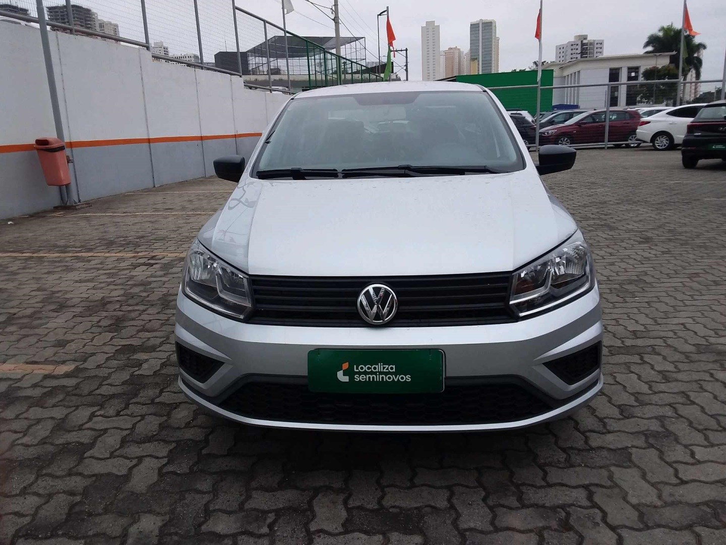 //www.autoline.com.br/carro/volkswagen/voyage-16-8v-flex-4p-manual/2022/sao-paulo-sp/24806149