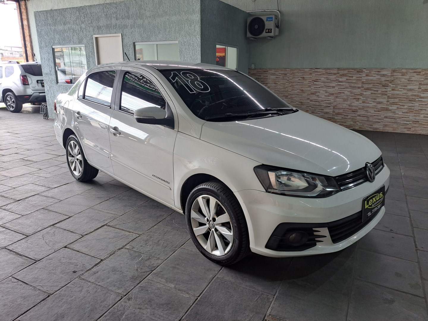 //www.autoline.com.br/carro/volkswagen/voyage-16-comfortline-8v-flex-4p-manual/2018/rio-de-janeiro-rj/24825229