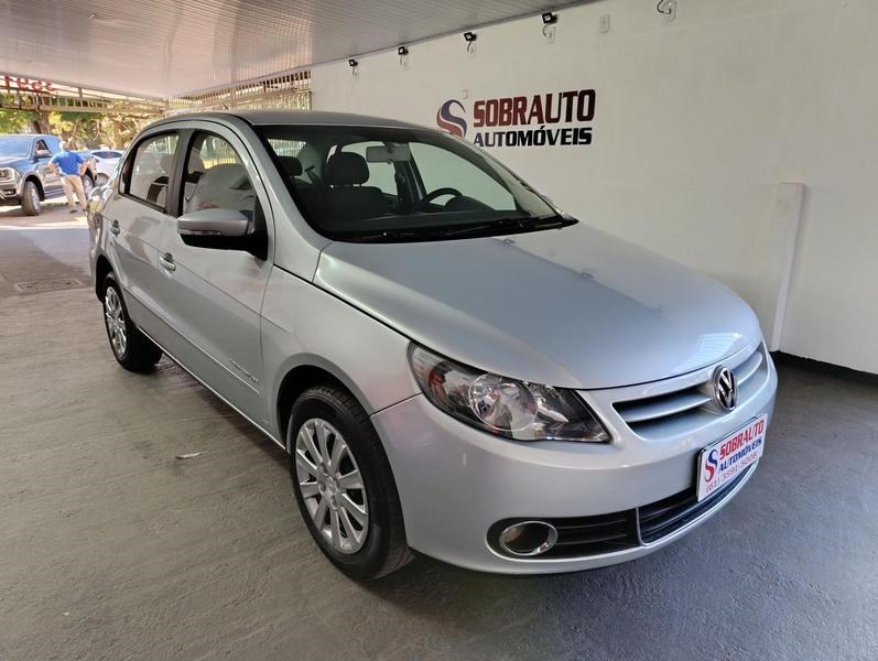 //www.autoline.com.br/carro/volkswagen/voyage-16-comfortline-8v-flex-4p-manual/2013/brasilia-df/24830221