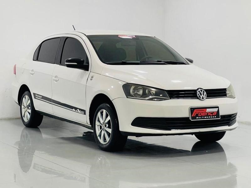 //www.autoline.com.br/carro/volkswagen/voyage-10-tec-selecao-8v-flex-4p-manual/2014/curitiba-pr/24899970