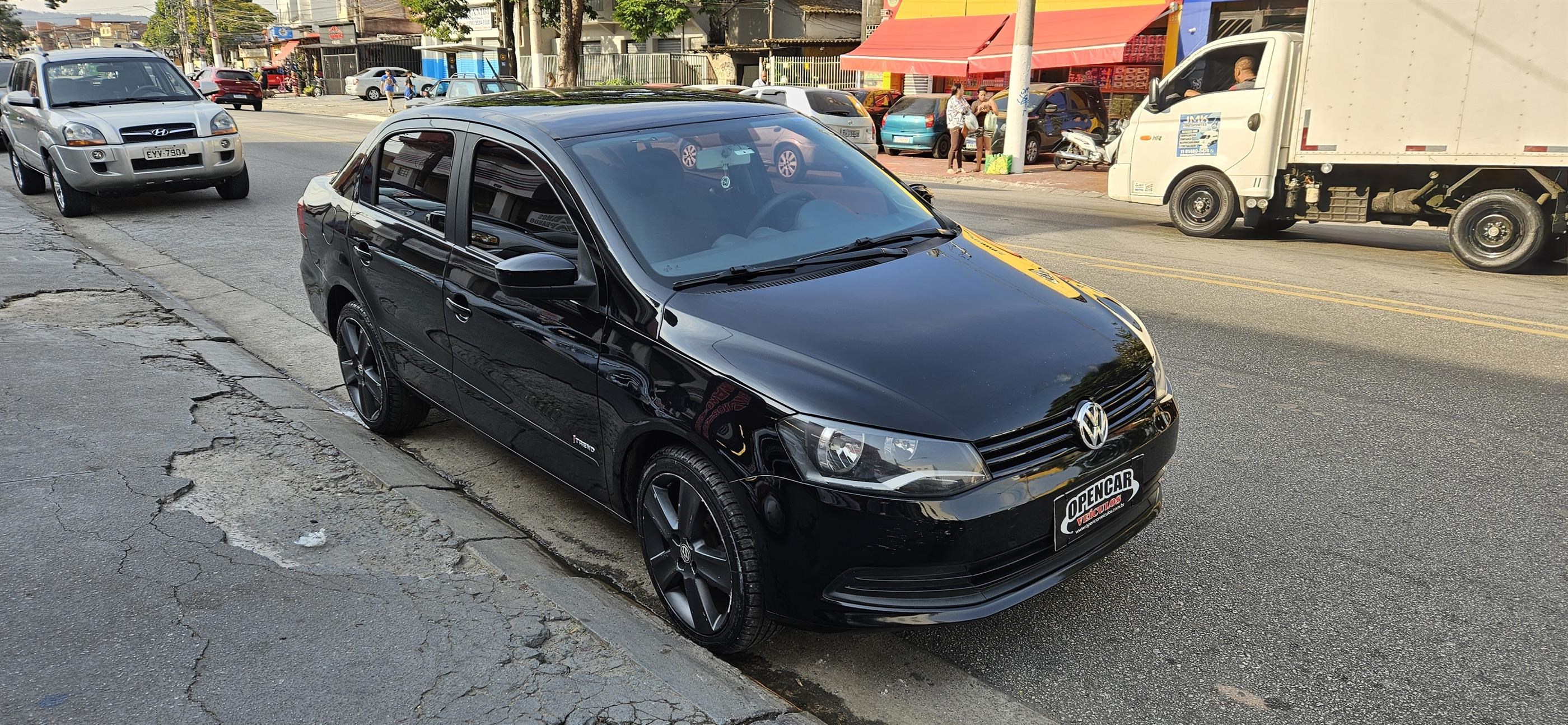 //www.autoline.com.br/carro/volkswagen/voyage-10-tec-8v-flex-4p-manual/2014/sao-paulo-sp/24933421