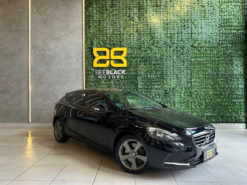 //www.autoline.com.br/carro/volvo/v40-20-t4-dynamic-20v-gasolina-4p-turbo-automatic/2013/sao-paulo-sp/24626340