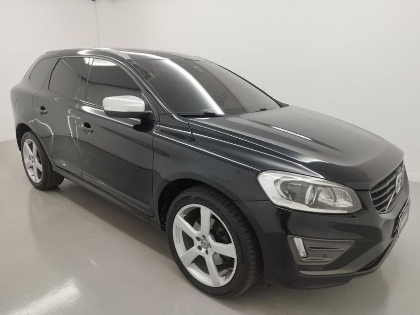 //www.autoline.com.br/carro/volvo/xc60-20-t5-r-design-powershift-fwd-16v-gasolina-4p/2014/brasilia-df/24126156