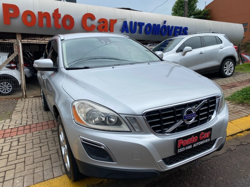 //www.autoline.com.br/carro/volvo/xc60-30-awd-dynamic-24v-gasolina-4p-turbo-automati/2011/chapeco-sc/24484821