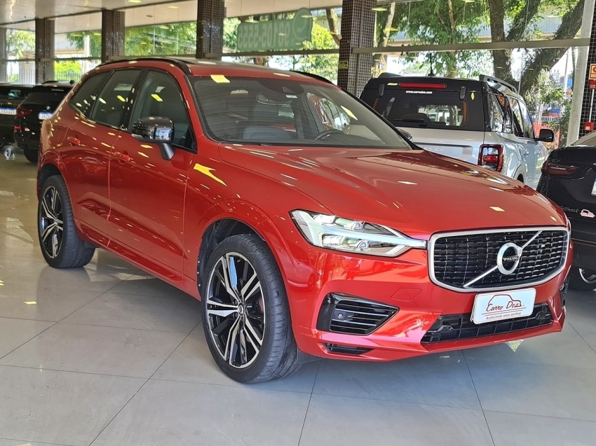 //www.autoline.com.br/carro/volvo/xc60-20-t8-recharge-r-design-16v-flex-4p-4x4-autom/2020/novo-hamburgo-rs/24865648