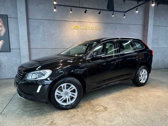 //www.autoline.com.br/carro/volvo/xc60-20-t5-kinetic-fwd-16v-gasolina-4p-turbo-drive/2016/joinville-sc/24923178