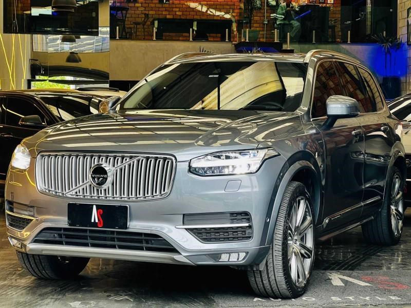 //www.autoline.com.br/carro/volvo/xc90-20-t6-inscription-awd-16v-gasolina-4p-automat/2018/sao-paulo-sp/22722892