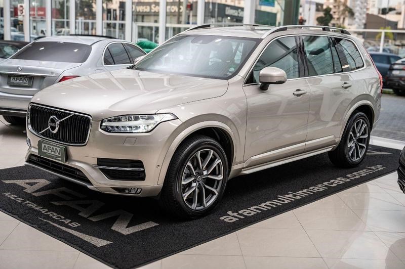 //www.autoline.com.br/carro/volvo/xc90-20-t6-momentum-awd-16v-gasolina-4p-automatico/2018/curitiba-pr/25013020