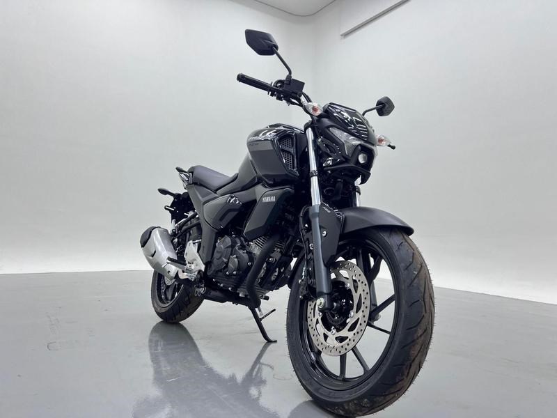 //www.autoline.com.br/moto/yamaha/fz25-250-fazer-flex/2024/campo-grande-ms/24817548