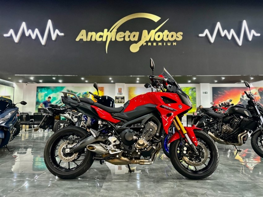 //www.autoline.com.br/moto/yamaha/mt-09-tracer/2024/peruibe-sp/24609018