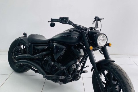 //www.autoline.com.br/moto/yamaha/xvs950a-midnight-star-gas-mec-basico/2013/sobral-ce/23738420